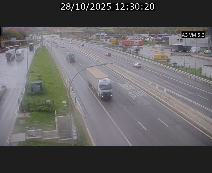 <h2>Traffic live webcam Luxembourg Aire de Berchem - A3 - BK 5 - direction France</h2>