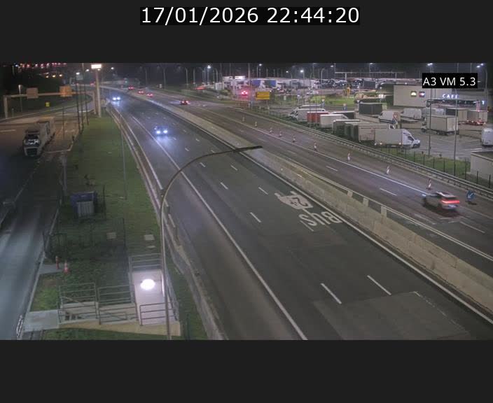 <h2>Traffic live webcam Luxembourg Aire de Berchem - A3 - BK 5 - direction France</h2>
