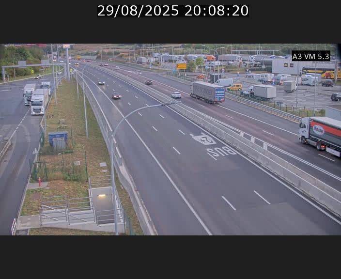 <h2>Traffic live webcam Luxembourg Aire de Berchem - A3 - BK 5 - direction France</h2>