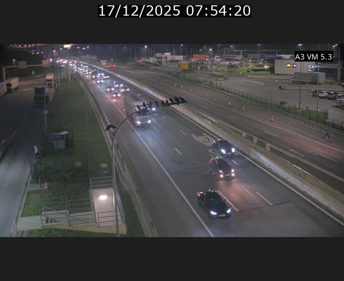 <h2>Traffic live webcam Luxembourg Aire de Berchem - A3 - BK 5 - direction France</h2>