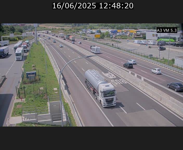 Traffic live webcam Luxembourg Aire de Berchem - A3 - BK 5 - direction France