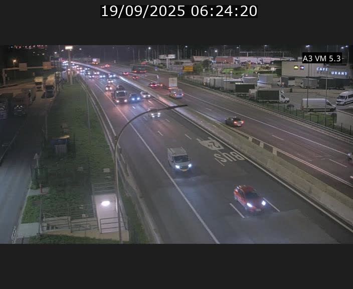 <h2>Traffic live webcam Luxembourg Aire de Berchem - A3 - BK 5 - direction France</h2>