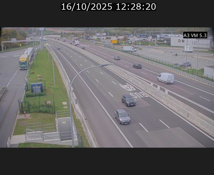 <h2>Traffic live webcam Luxembourg Aire de Berchem - A3 - BK 5 - direction France</h2>