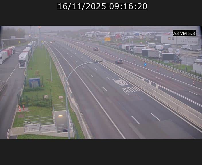 <h2>Traffic live webcam Luxembourg Aire de Berchem - A3 - BK 5 - direction France</h2>