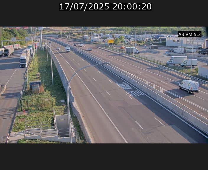 <h2>Traffic live webcam Luxembourg Aire de Berchem - A3 - BK 5 - direction France</h2>