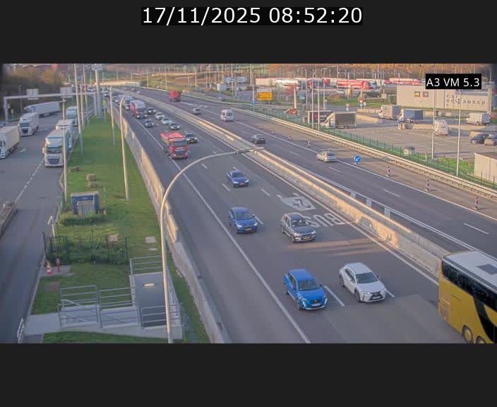 <h2>Traffic live webcam Luxembourg Aire de Berchem - A3 - BK 5 - direction France</h2>