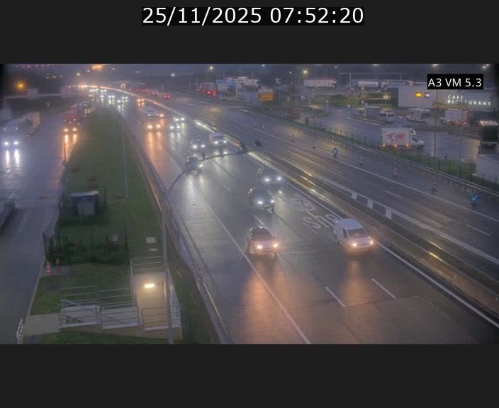 <h2>Traffic live webcam Luxembourg Aire de Berchem - A3 - BK 5 - direction France</h2>