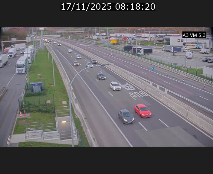 <h2>Traffic live webcam Luxembourg Aire de Berchem - A3 - BK 5 - direction France</h2>