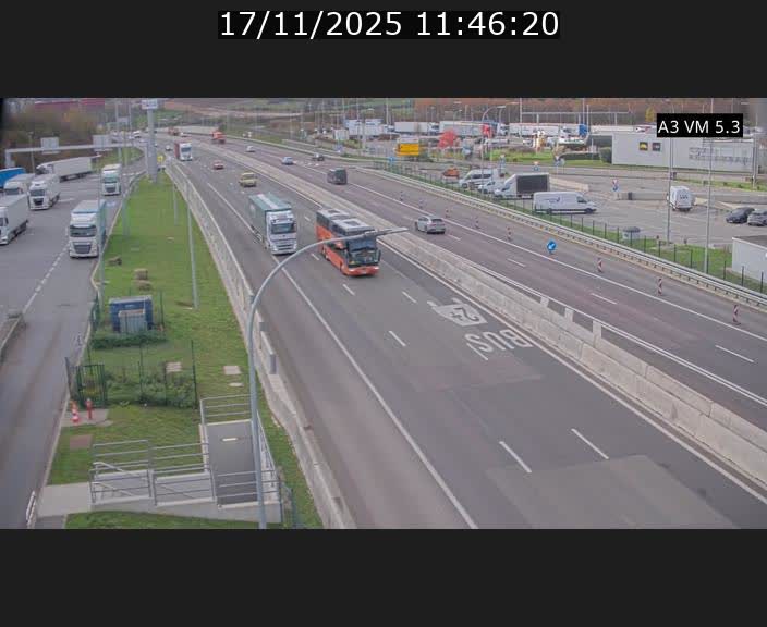 <h2>Traffic live webcam Luxembourg Aire de Berchem - A3 - BK 5 - direction France</h2>