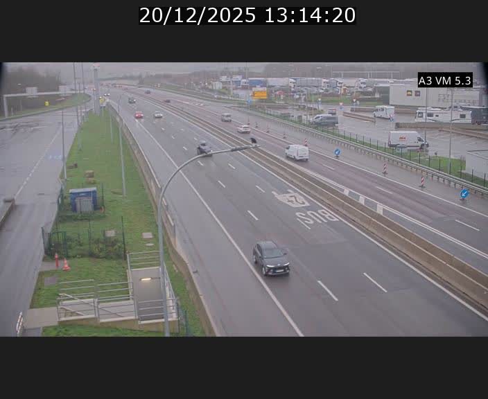 <h2>Traffic live webcam Luxembourg Aire de Berchem - A3 - BK 5 - direction France</h2>