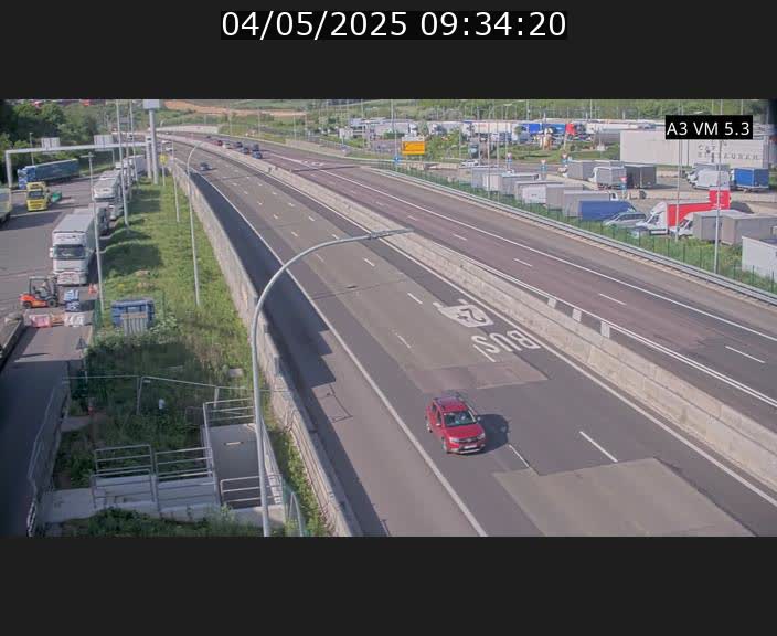 Traffic live webcam Luxembourg Aire de Berchem - A3 - BK 5 - direction France
