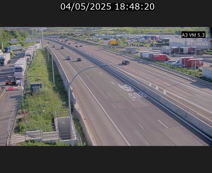 Traffic live webcam Luxembourg Aire de Berchem - A3 - BK 5 - direction France