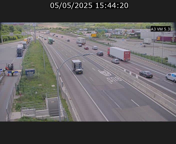 Traffic live webcam Luxembourg Aire de Berchem - A3 - BK 5 - direction France