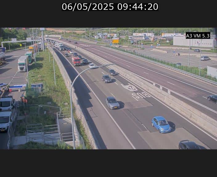 Traffic live webcam Luxembourg Aire de Berchem - A3 - BK 5 - direction France