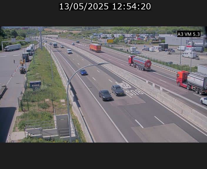 Traffic live webcam Luxembourg Aire de Berchem - A3 - BK 5 - direction France
