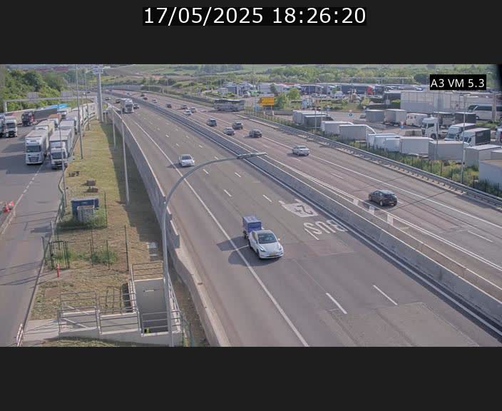 Traffic live webcam Luxembourg Aire de Berchem - A3 - BK 5 - direction France