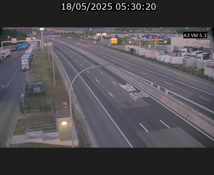 Traffic live webcam Luxembourg Aire de Berchem - A3 - BK 5 - direction France