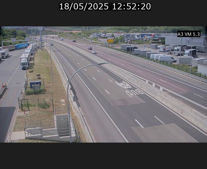 Traffic live webcam Luxembourg Aire de Berchem - A3 - BK 5 - direction France
