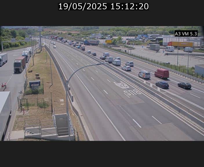 Traffic live webcam Luxembourg Aire de Berchem - A3 - BK 5 - direction France
