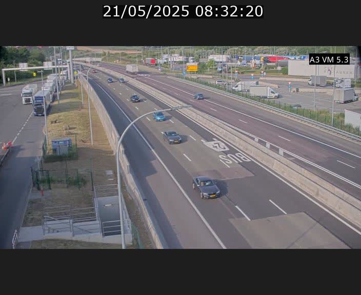 Traffic live webcam Luxembourg Aire de Berchem - A3 - BK 5 - direction France