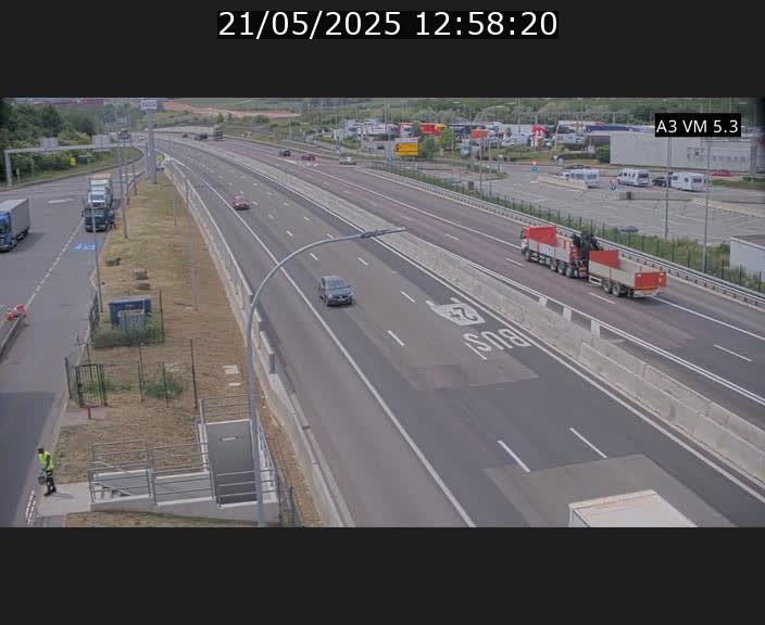 Traffic live webcam Luxembourg Aire de Berchem - A3 - BK 5 - direction France
