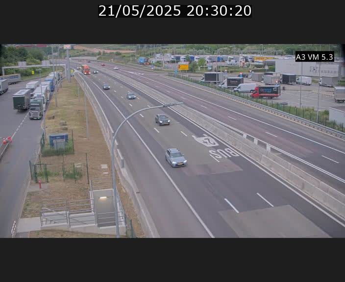 Traffic live webcam Luxembourg Aire de Berchem - A3 - BK 5 - direction France