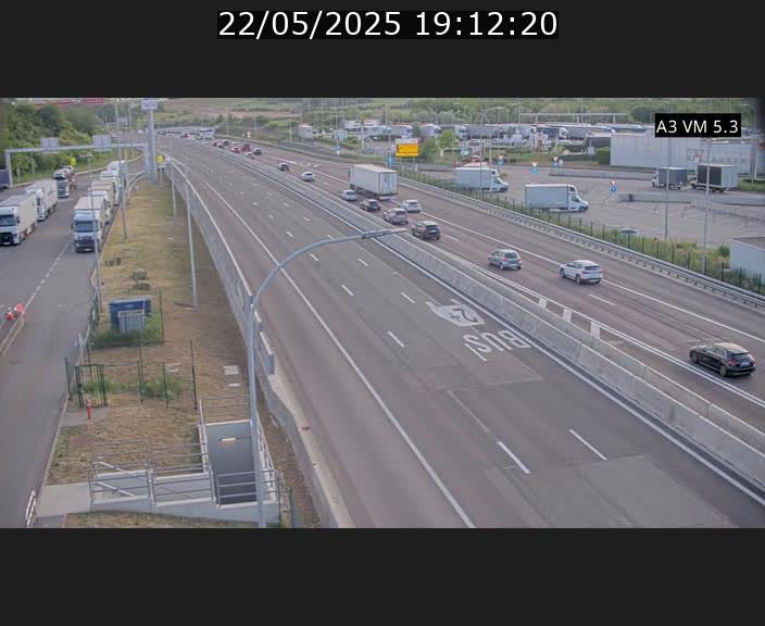 Traffic live webcam Luxembourg Aire de Berchem - A3 - BK 5 - direction France