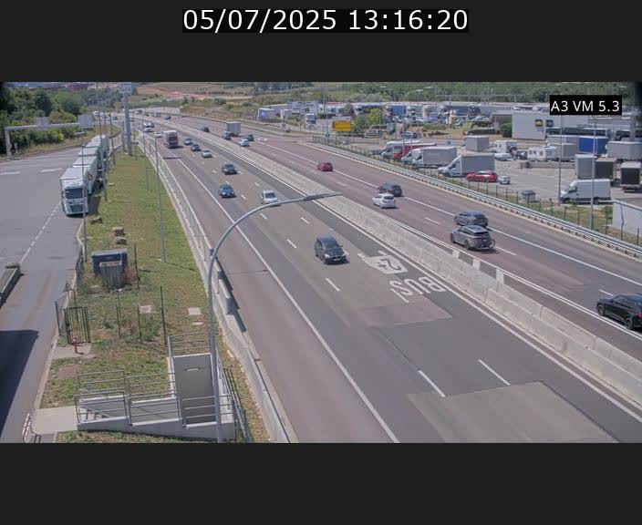 Traffic live webcam Luxembourg Aire de Berchem - A3 - BK 5 - direction France