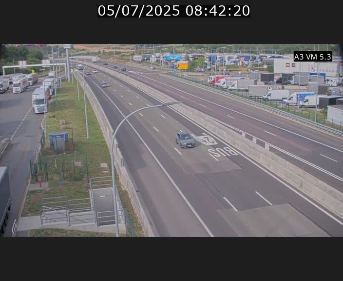 Traffic live webcam Luxembourg Aire de Berchem - A3 - BK 5 - direction France