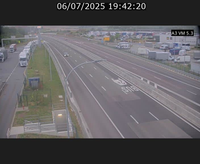 Traffic live webcam Luxembourg Aire de Berchem - A3 - BK 5 - direction France