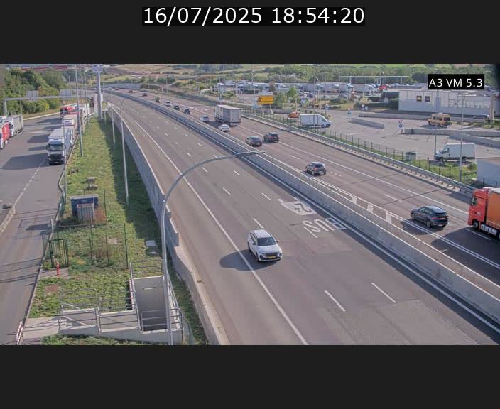 Traffic live webcam Luxembourg Aire de Berchem - A3 - BK 5 - direction France