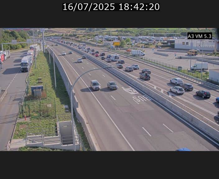 Traffic live webcam Luxembourg Aire de Berchem - A3 - BK 5 - direction France