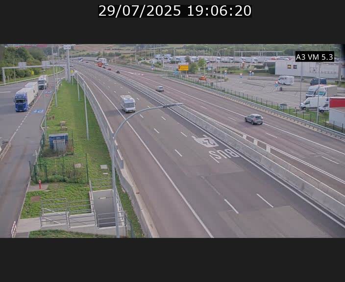 Traffic live webcam Luxembourg Aire de Berchem - A3 - BK 5 - direction France