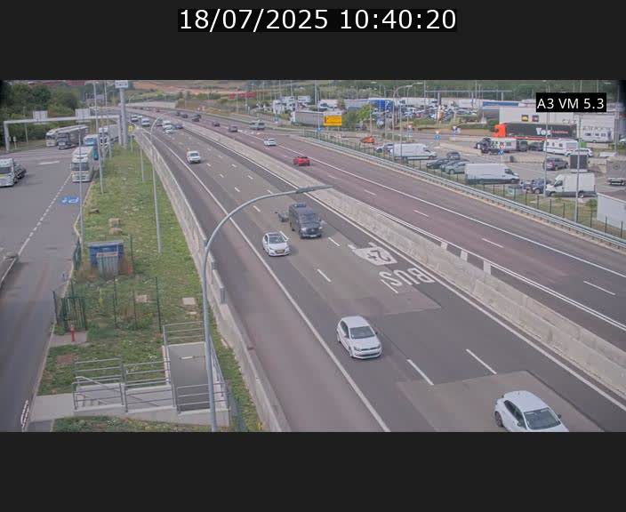 <h2>Traffic live webcam Luxembourg Aire de Berchem - A3 - BK 5 - direction France</h2>