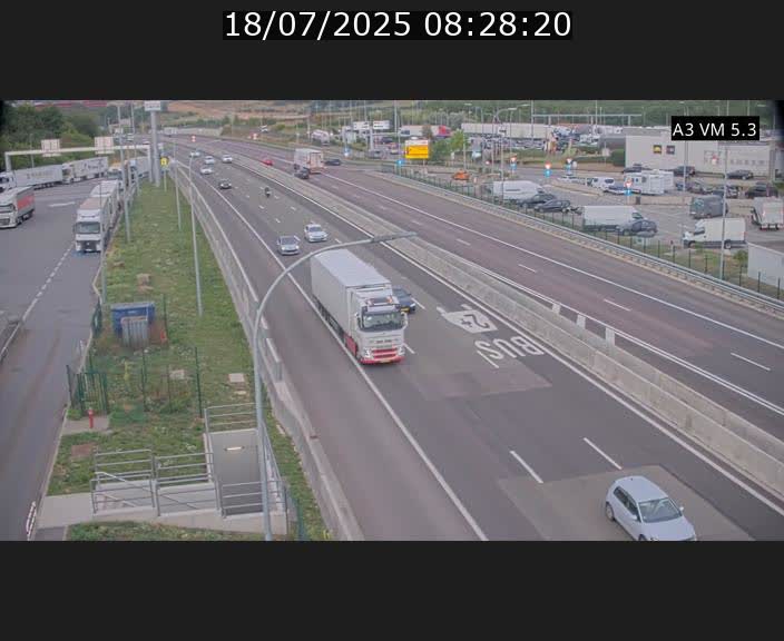 <h2>Traffic live webcam Luxembourg Aire de Berchem - A3 - BK 5 - direction France</h2>