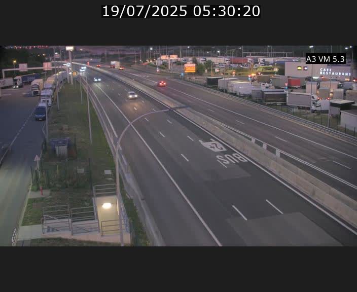 <h2>Traffic live webcam Luxembourg Aire de Berchem - A3 - BK 5 - direction France</h2>