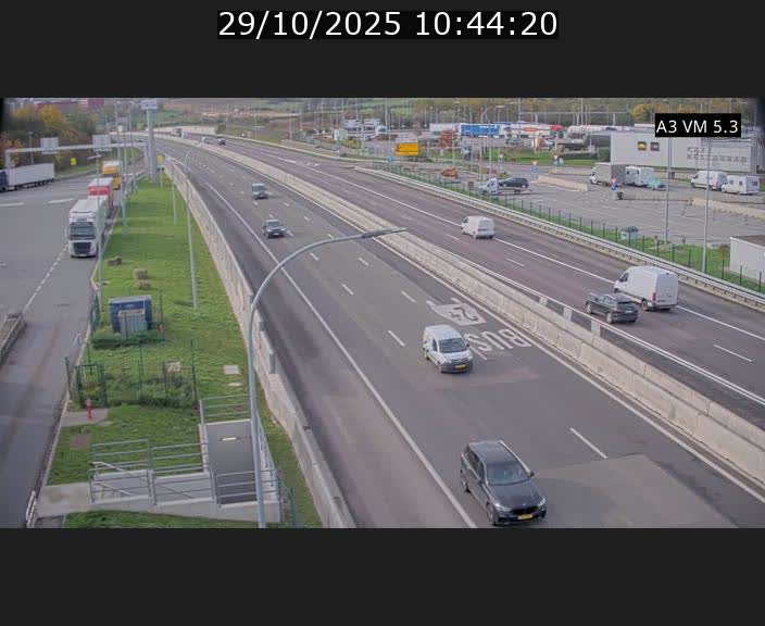 <h2>Traffic live webcam Luxembourg Aire de Berchem - A3 - BK 5 - direction France</h2>