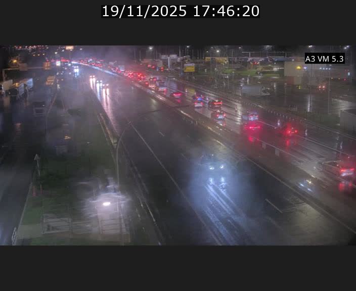 <h2>Traffic live webcam Luxembourg Aire de Berchem - A3 - BK 5 - direction France</h2>