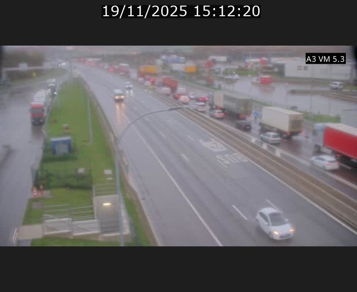 <h2>Traffic live webcam Luxembourg Aire de Berchem - A3 - BK 5 - direction France</h2>
