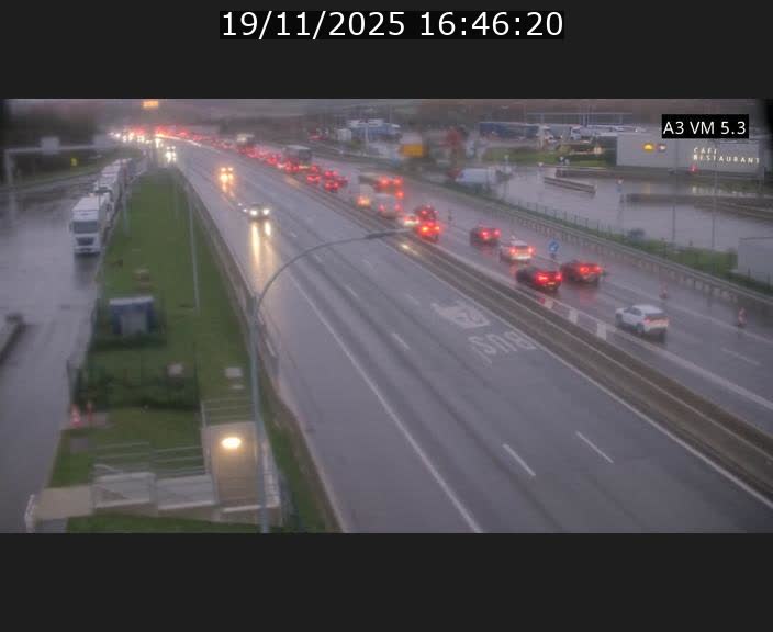 <h2>Traffic live webcam Luxembourg Aire de Berchem - A3 - BK 5 - direction France</h2>