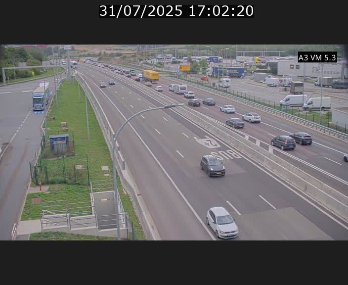 <h2>Traffic live webcam Luxembourg Aire de Berchem - A3 - BK 5 - direction France</h2>