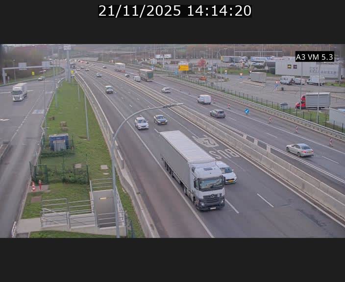 <h2>Traffic live webcam Luxembourg Aire de Berchem - A3 - BK 5 - direction France</h2>