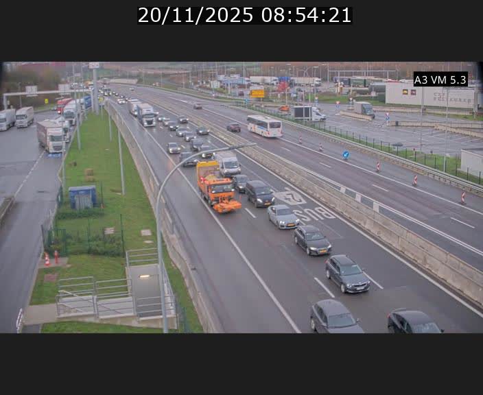 <h2>Traffic live webcam Luxembourg Aire de Berchem - A3 - BK 5 - direction France</h2>