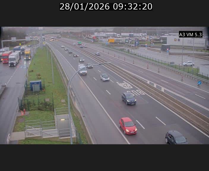 <h2>Traffic live webcam Luxembourg Aire de Berchem - A3 - BK 5 - direction France</h2>