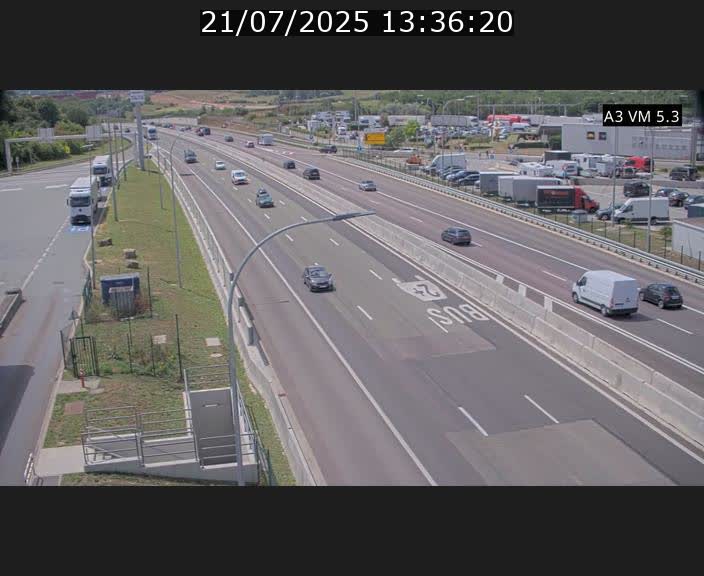 <h2>Traffic live webcam Luxembourg Aire de Berchem - A3 - BK 5 - direction France</h2>