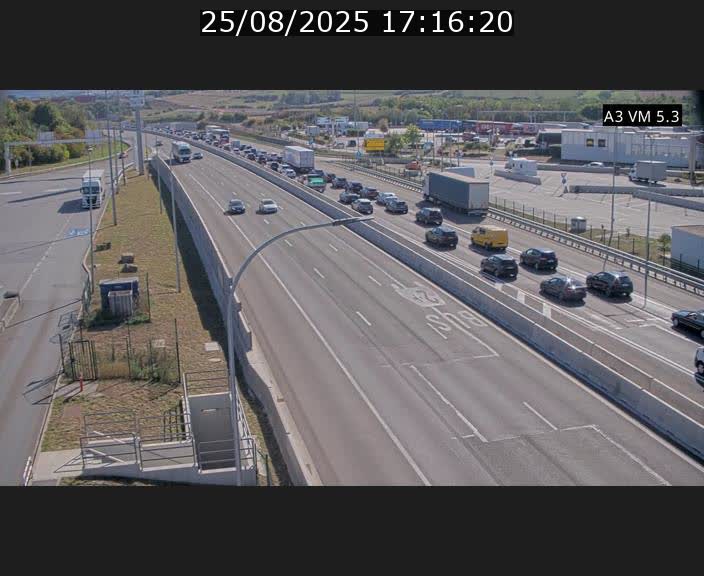 <h2>Traffic live webcam Luxembourg Aire de Berchem - A3 - BK 5 - direction France</h2>