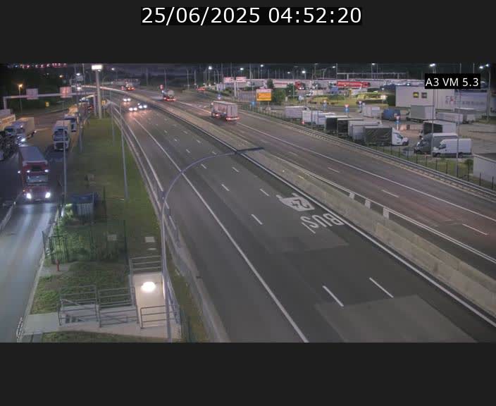 <h2>Traffic live webcam Luxembourg Aire de Berchem - A3 - BK 5 - direction France</h2>