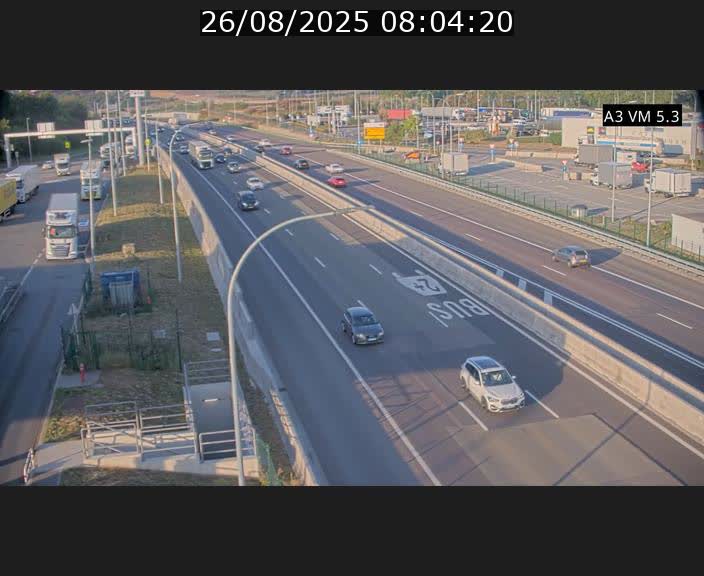 <h2>Traffic live webcam Luxembourg Aire de Berchem - A3 - BK 5 - direction France</h2>