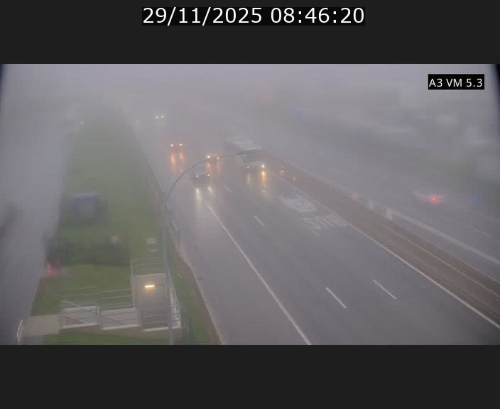<h2>Traffic live webcam Luxembourg Aire de Berchem - A3 - BK 5 - direction France</h2>