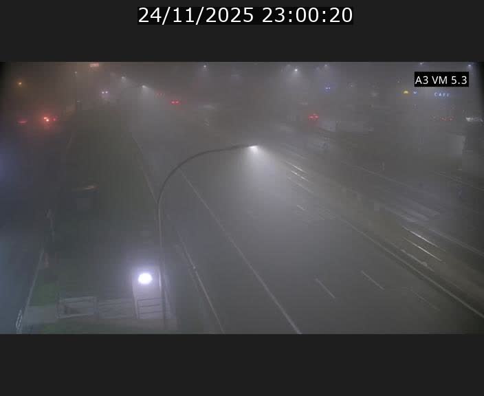 <h2>Traffic live webcam Luxembourg Aire de Berchem - A3 - BK 5 - direction France</h2>